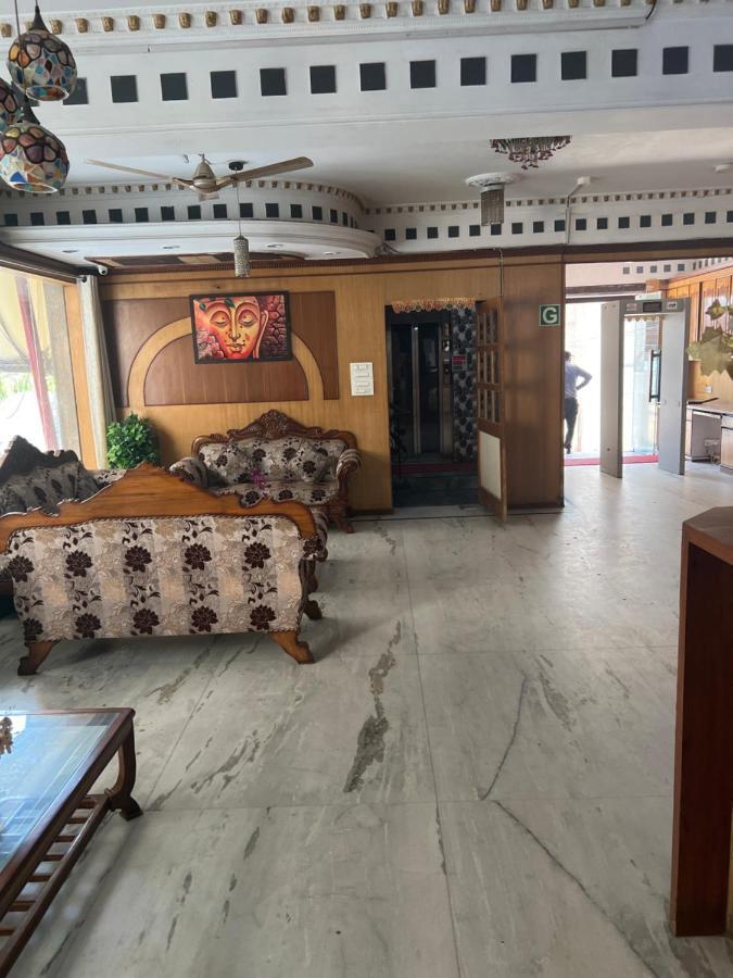 Hotel Krone A Family Hotel Near Igi Airport Delhi New Delhi Eksteriør bilde