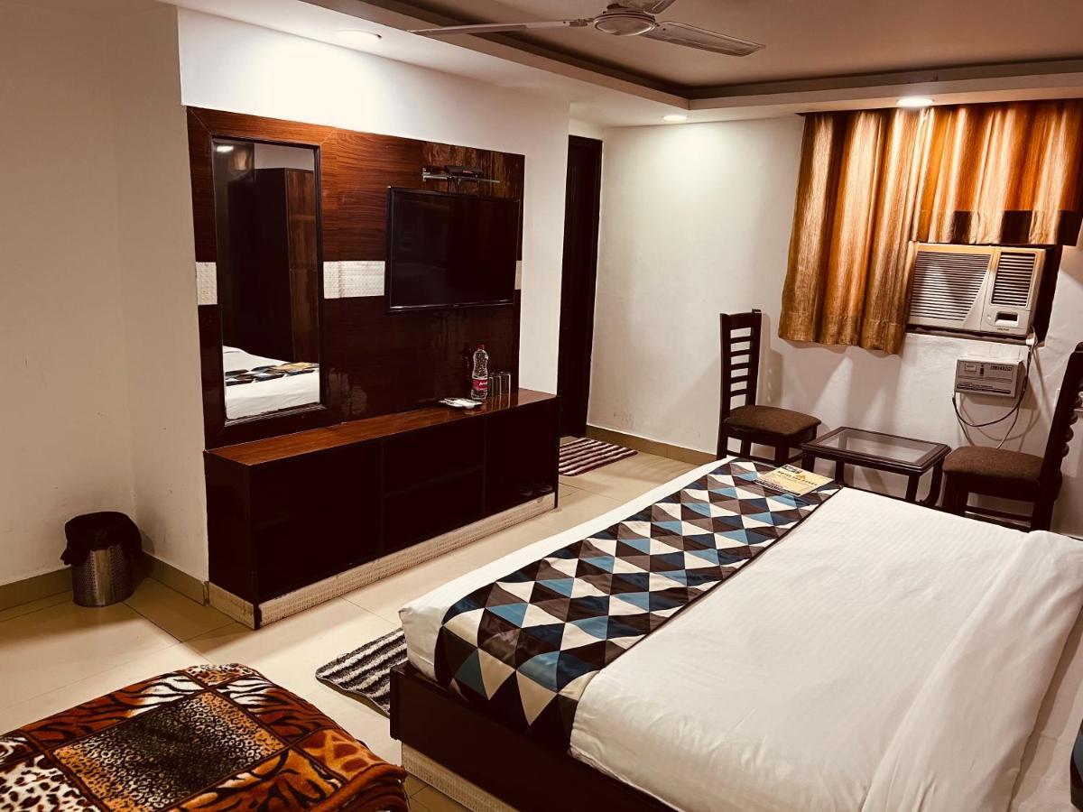 Hotel Krone A Family Hotel Near Igi Airport Delhi New Delhi Eksteriør bilde